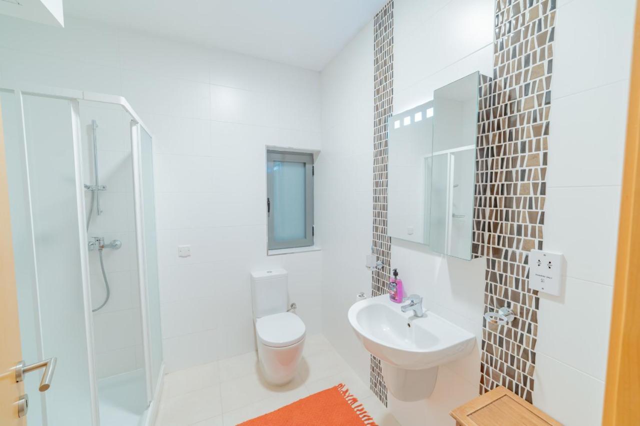 Luxury Seaview & Pool-Hosted By Sweetstay Mellieħa Εξωτερικό φωτογραφία